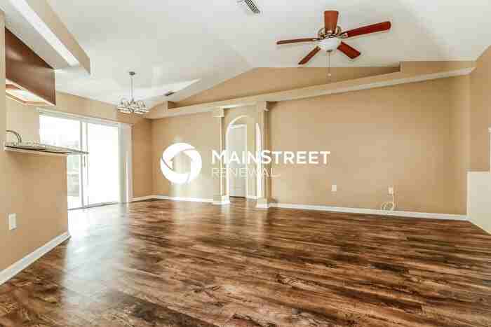 3191 Deltona Blvd - Photo 4 of 16