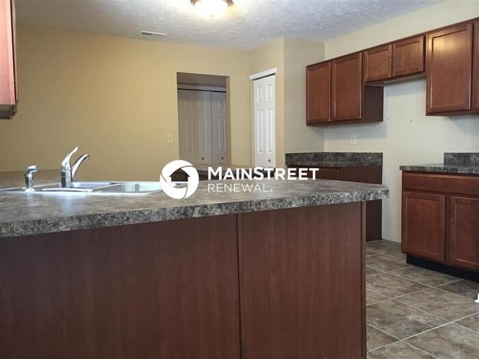 7701 Gold Rush Dr - Photo 7 of 39