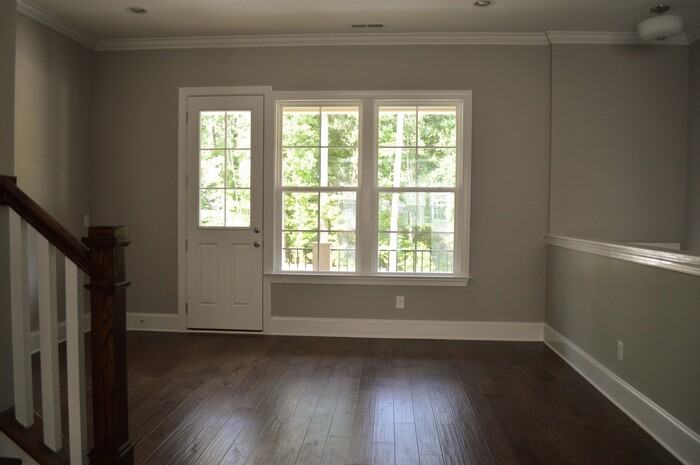 849 Wake Towne Dr - Photo 4 of 22