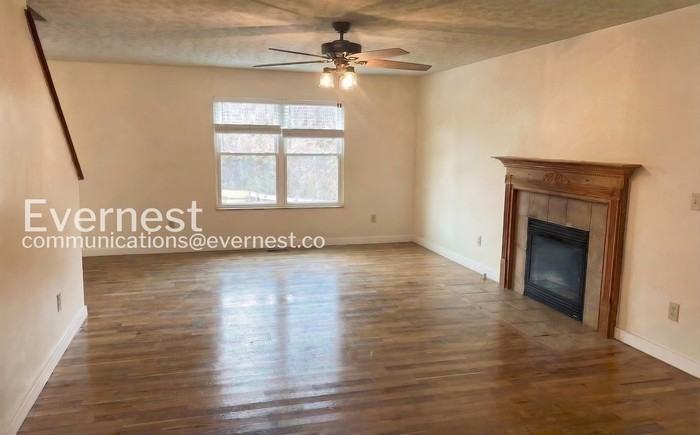 2566 Edencreek Ln - Photo 5 of 31