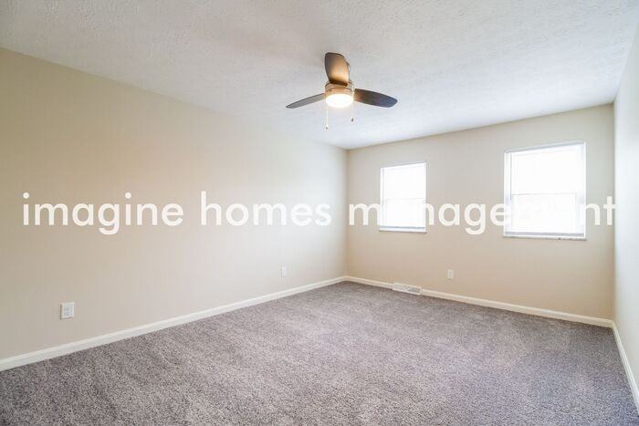 1898 Muskegon Dr - Photo 7 of 20