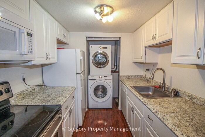 12029 Ne 100th Pl #C2 - Photo 6 of 21