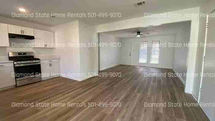 633 Paul Pl - Photo 4 of 17