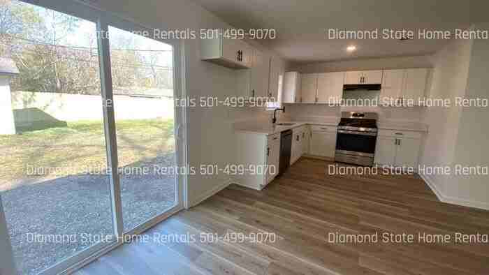 633 Paul Pl - Photo 7 of 17