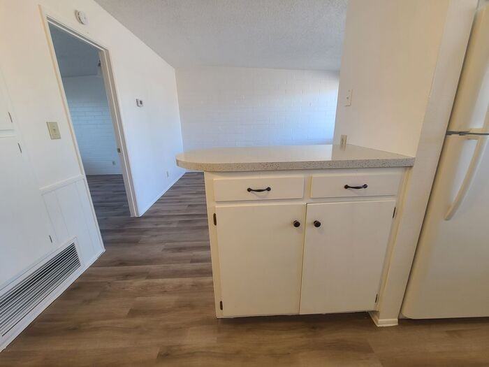 5560 E Bellevue St - Photo 6 of 50