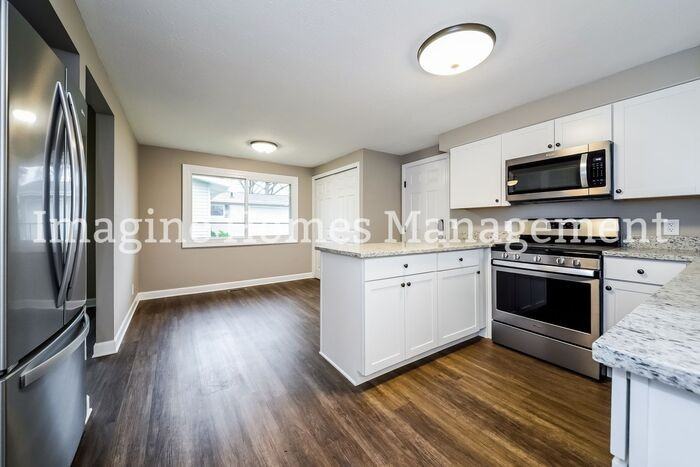 9192 Milford Dr - Photo 7 of 13