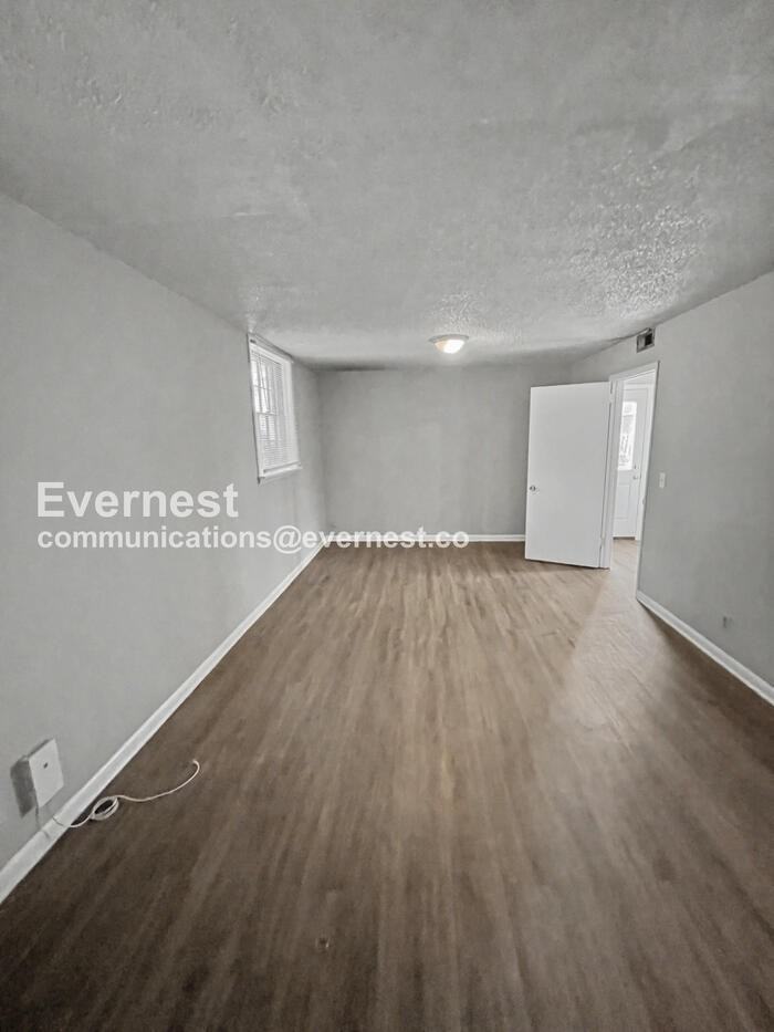 4274 Sweden Dr #A - Photo 5 of 30