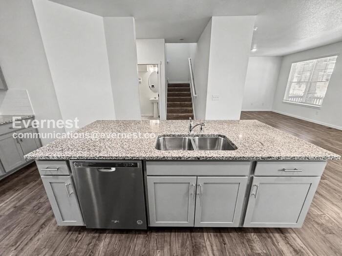 21894 E 9th Pl - Photo 4 of 36