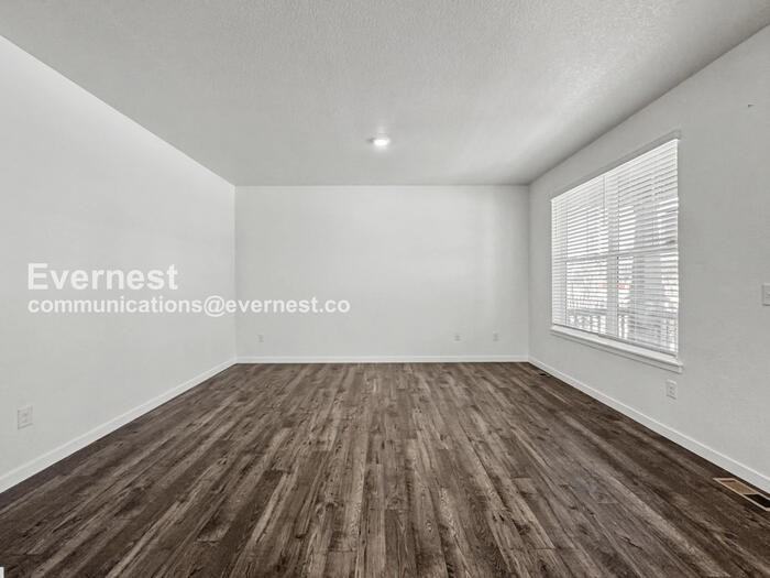 21894 E 9th Pl - Photo 7 of 36