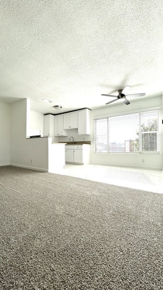 12219 Pacific Avenue #5 - Photo 2 of 11