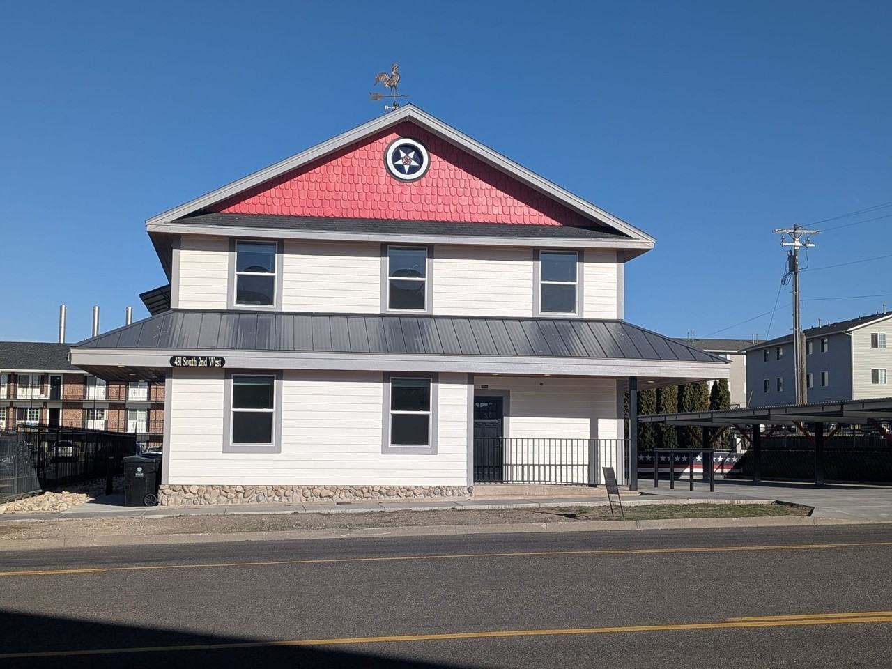 H431OL - Photo 2 of 14