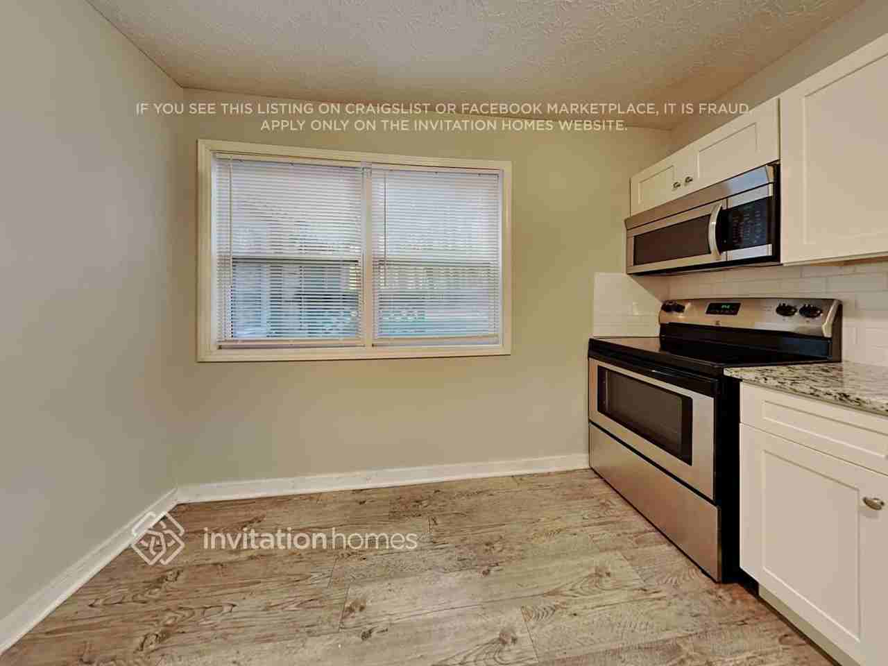 4781 Stable Run Ct Ne - Photo 7 of 22