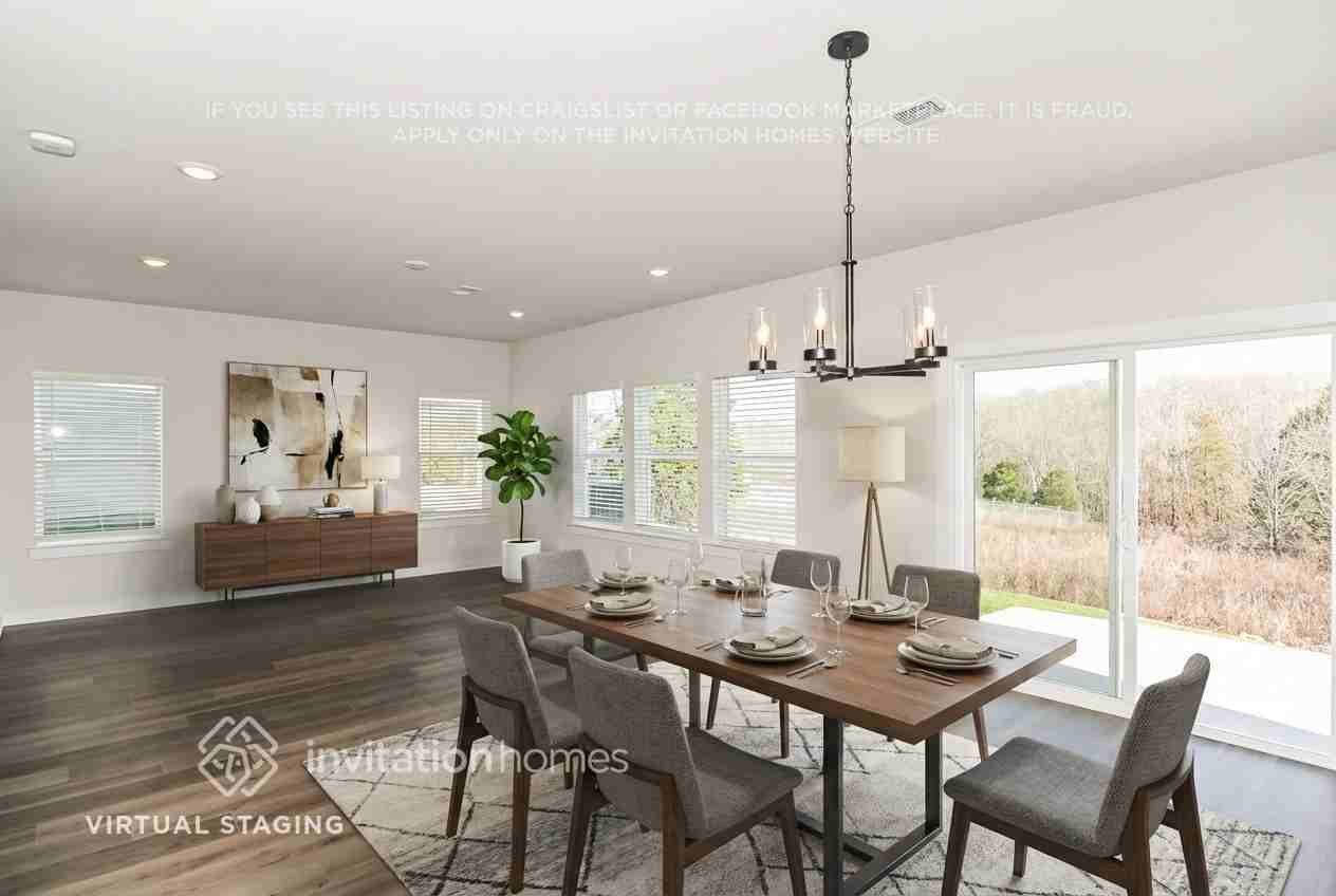 1219 Bluffton Cir - Photo 7 of 20