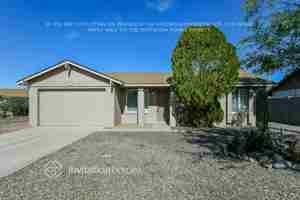 featured image of 2144 W Wickieup Ln