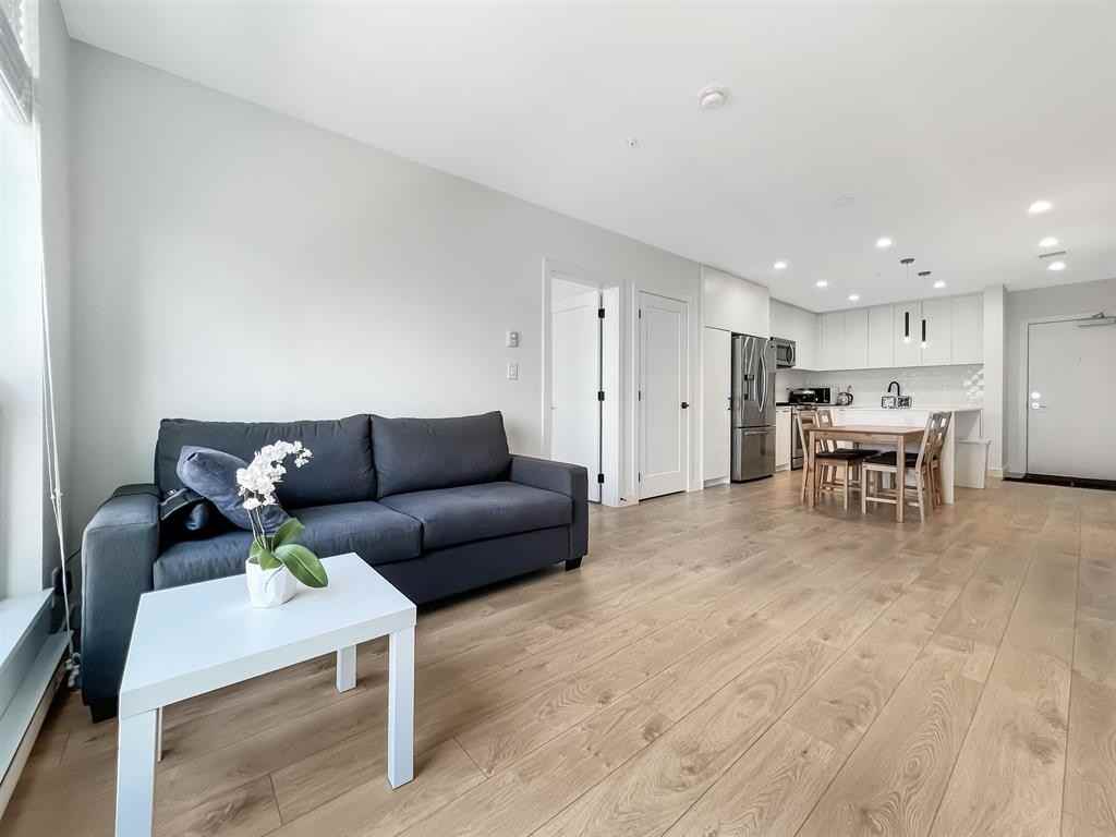 8327 201 Street - Photo 4 of 20