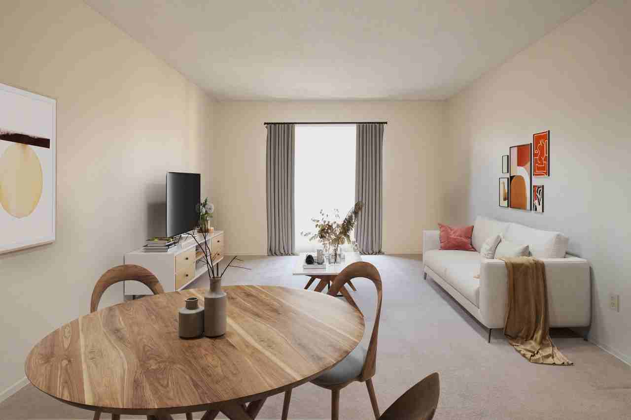 Bayridge Court Apartments - Photo 5 of 10