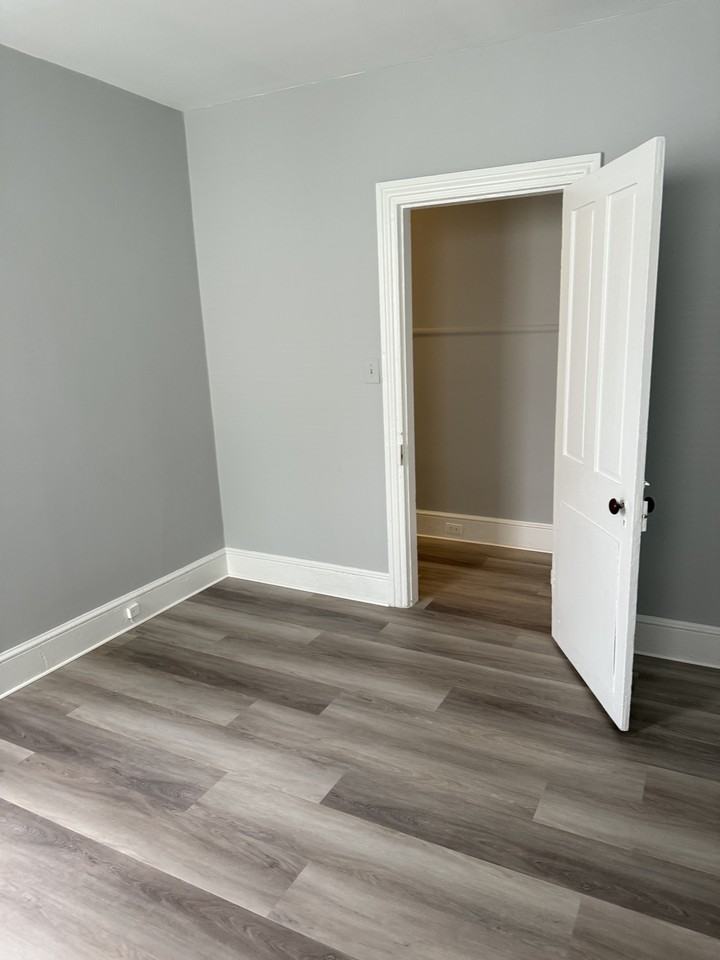 14 Walnut Street #B - Photo 5 of 19