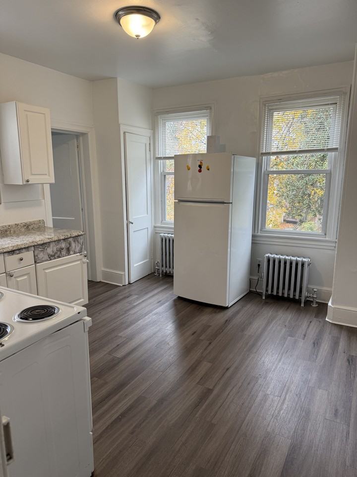 14 Walnut Street #B - Photo 2 of 19