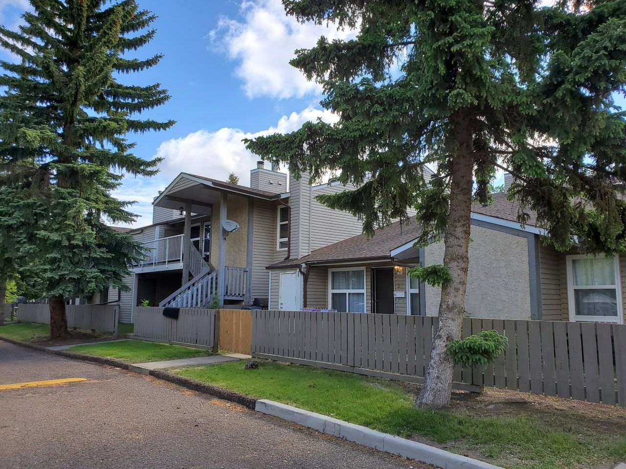The Maples - Photo 2 of 10