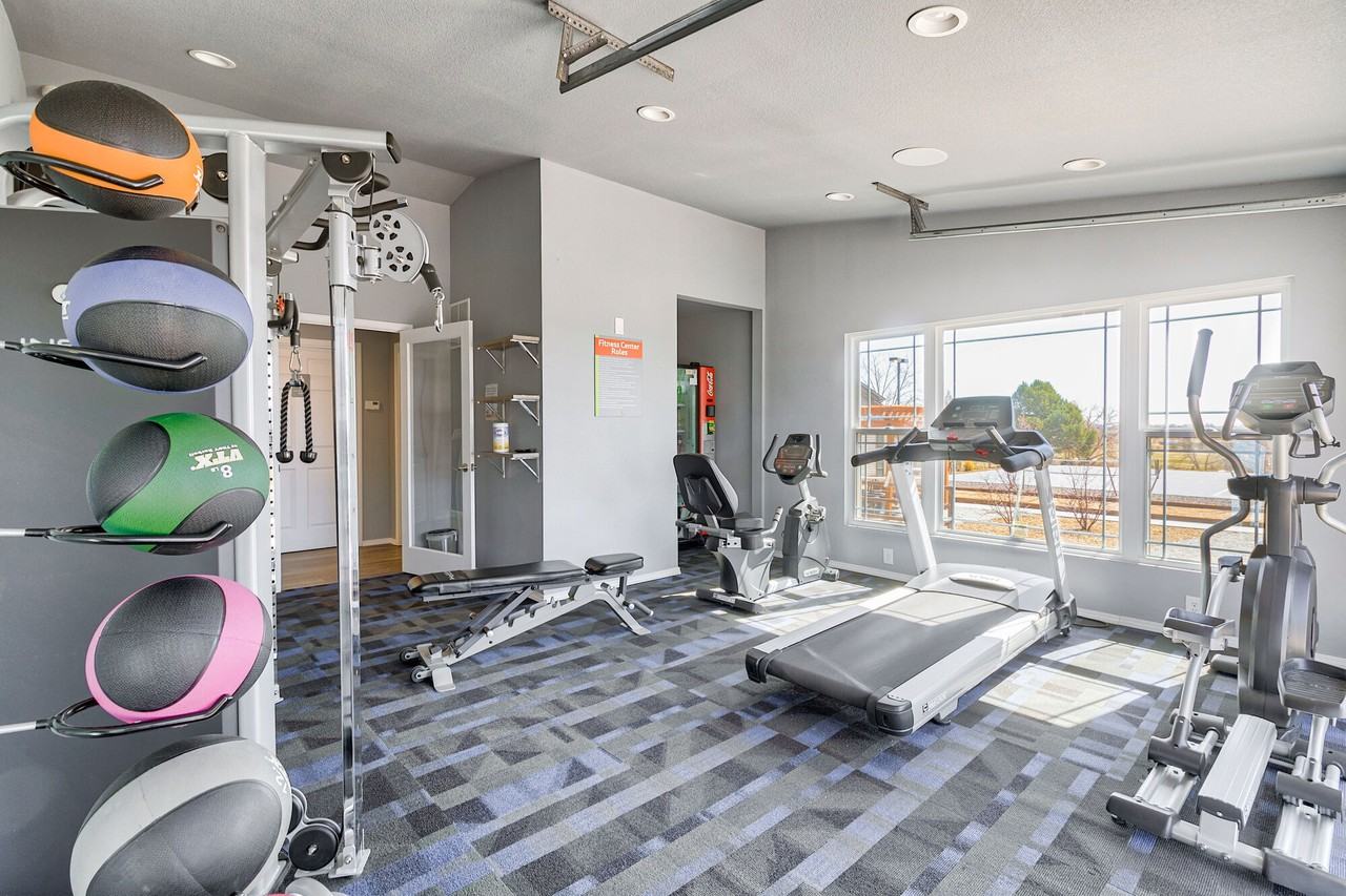 Western Hills - Photo 4 of 17