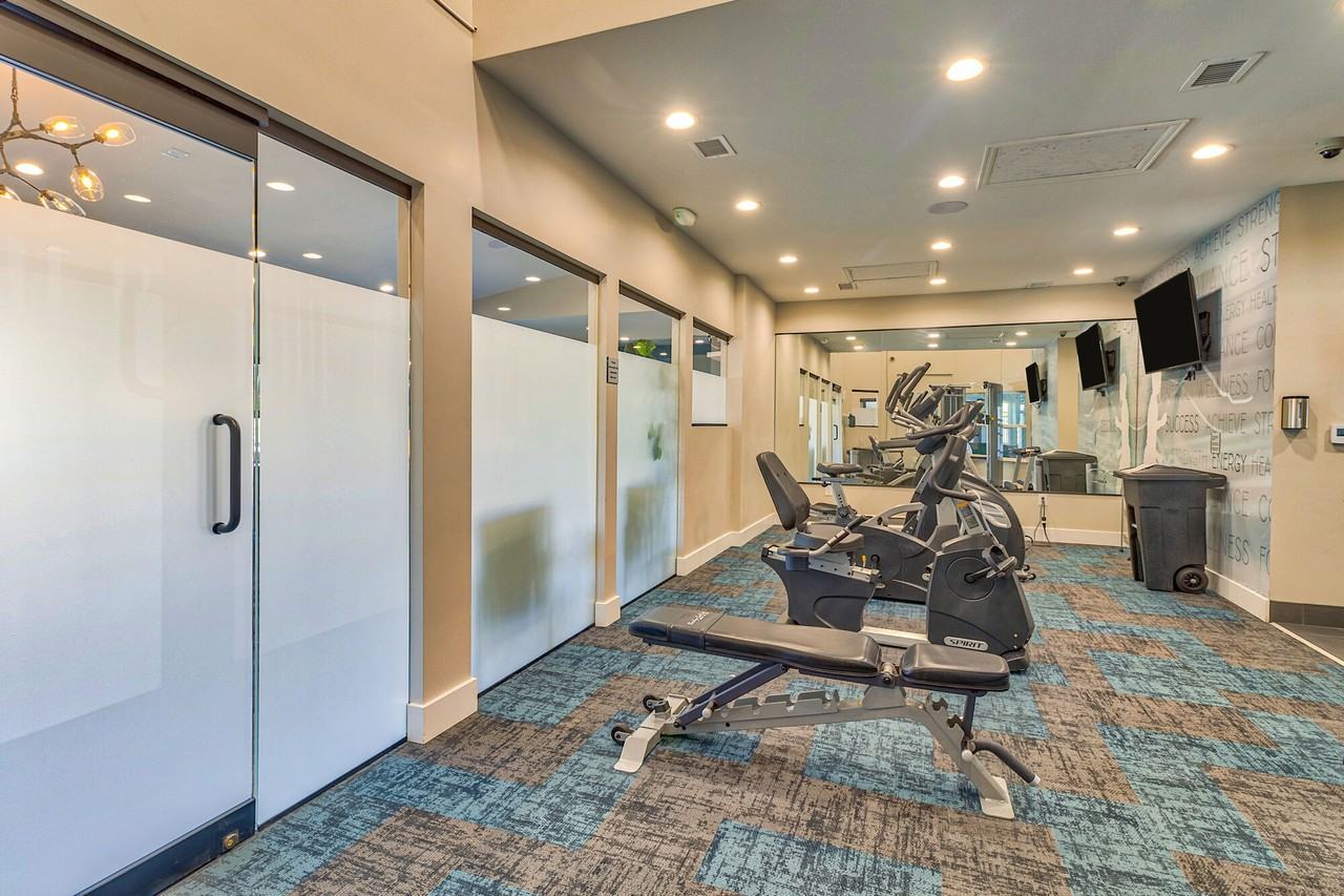 Viridian Edge at the Park - Photo 4 of 15