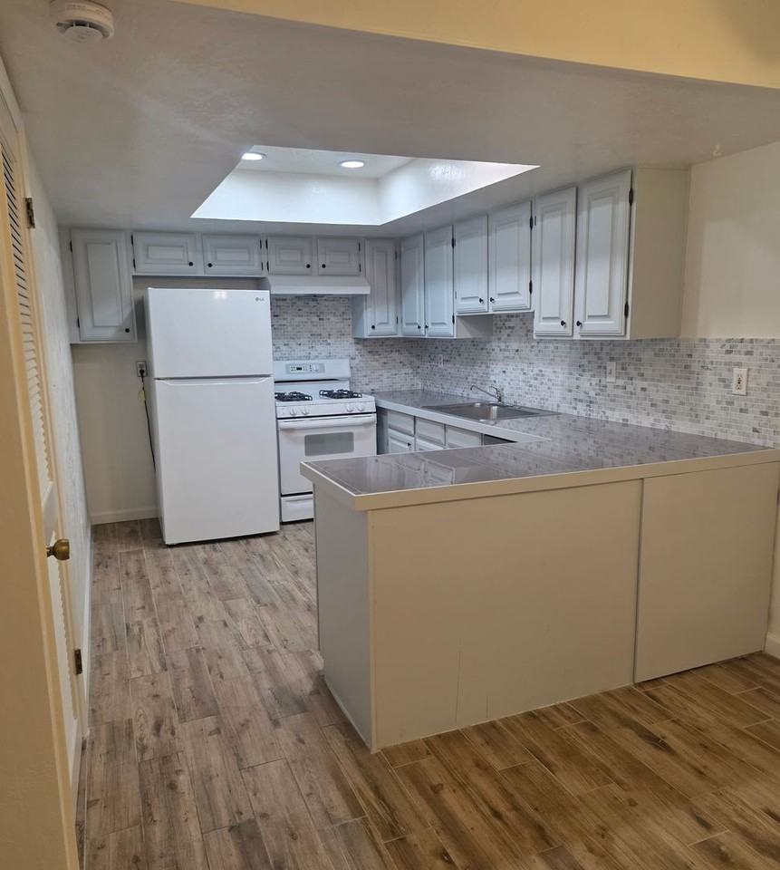 2300 Dickerson Rd #29 - Photo 2 of 14