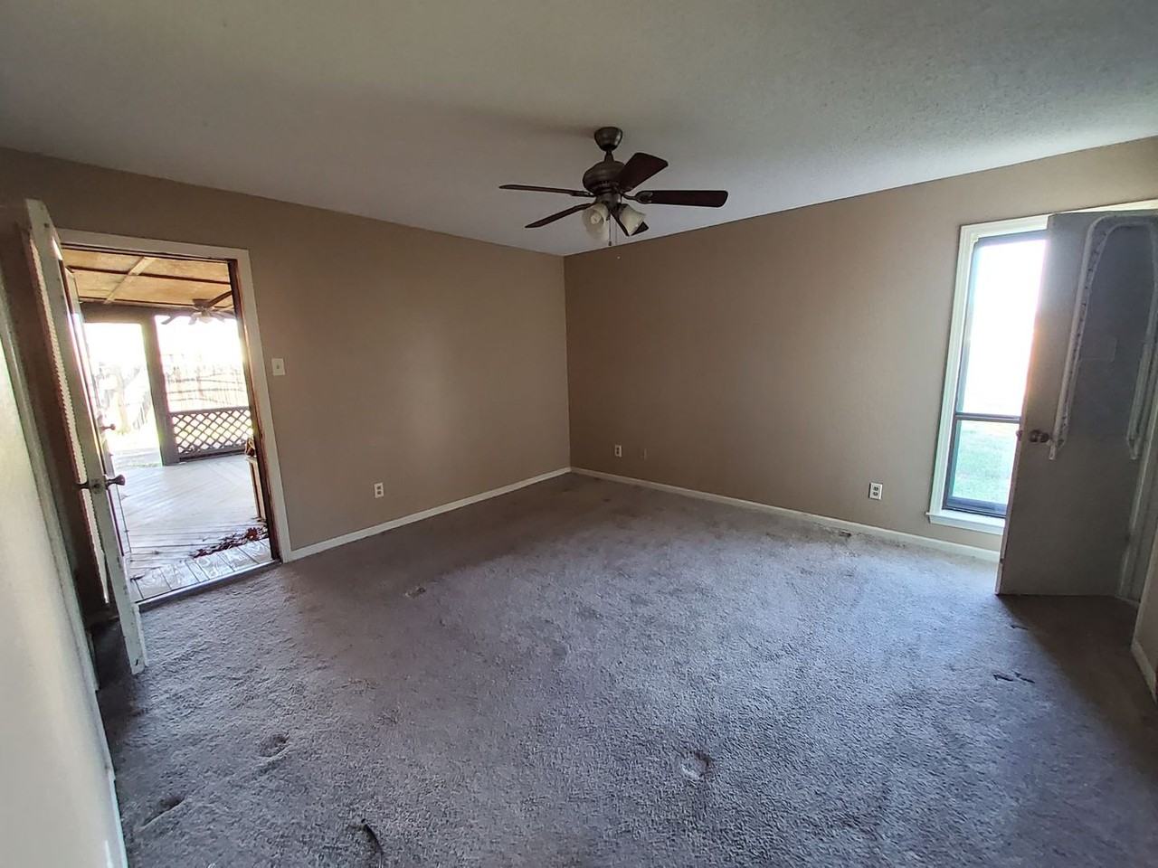 7219 Lawn Ln - Photo 4 of 20