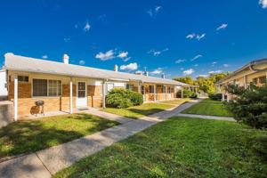 featured image of 439 S River Rd