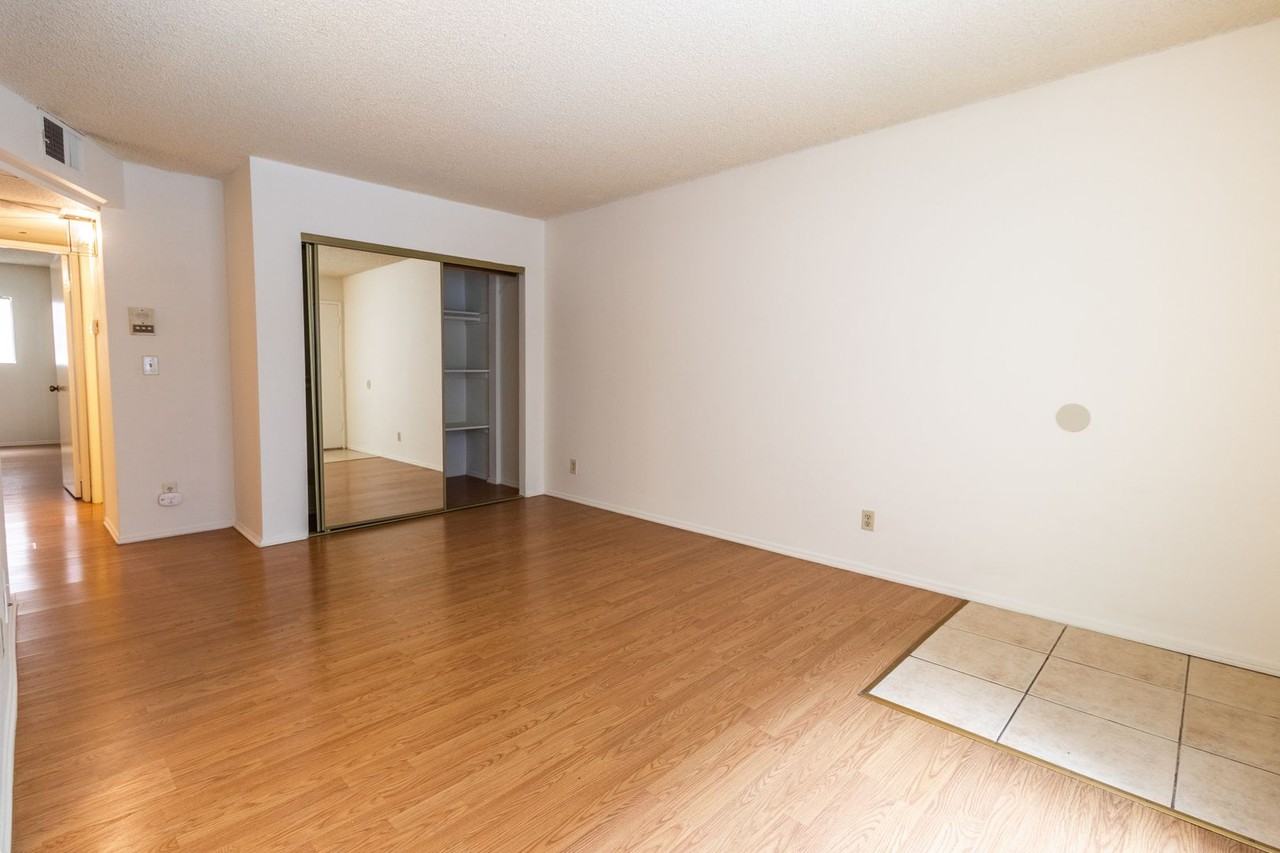 CAMARILLO10845 - Photo 6 of 49