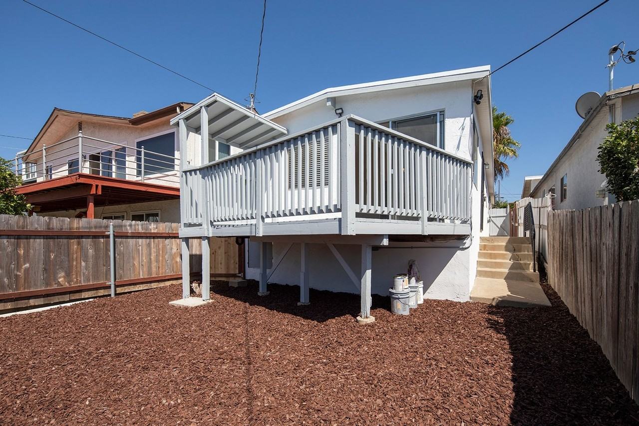 3662 Moultrie Ave - Photo 5 of 20