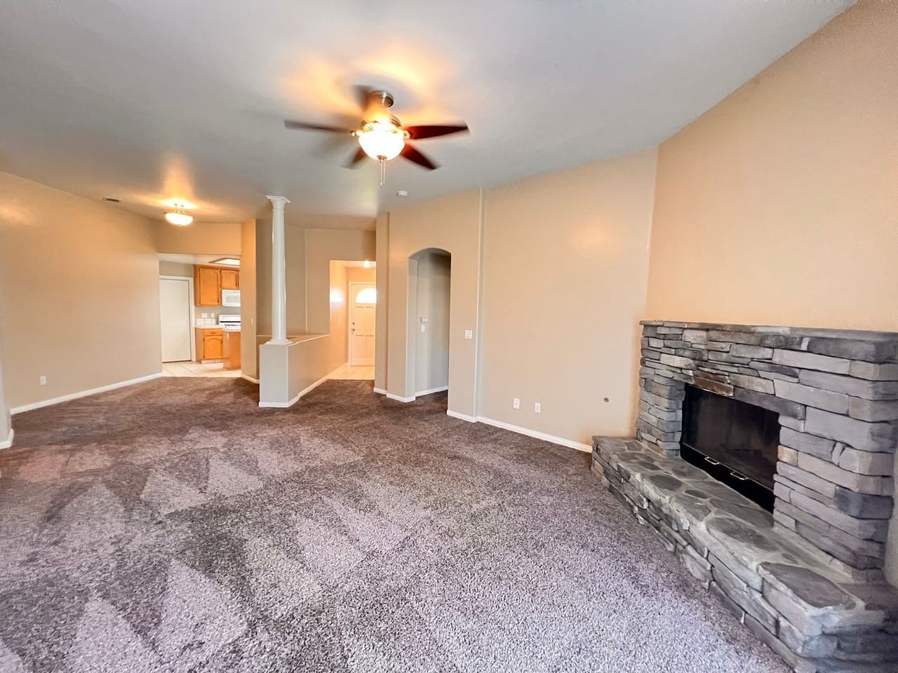 8304 Essex Ct - Photo 3 of 24