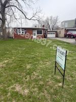 featured image of 439 W Funderburg Rd