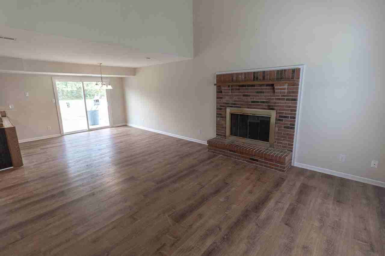 1911 Mirtle Grove Ct - Photo 3 of 27