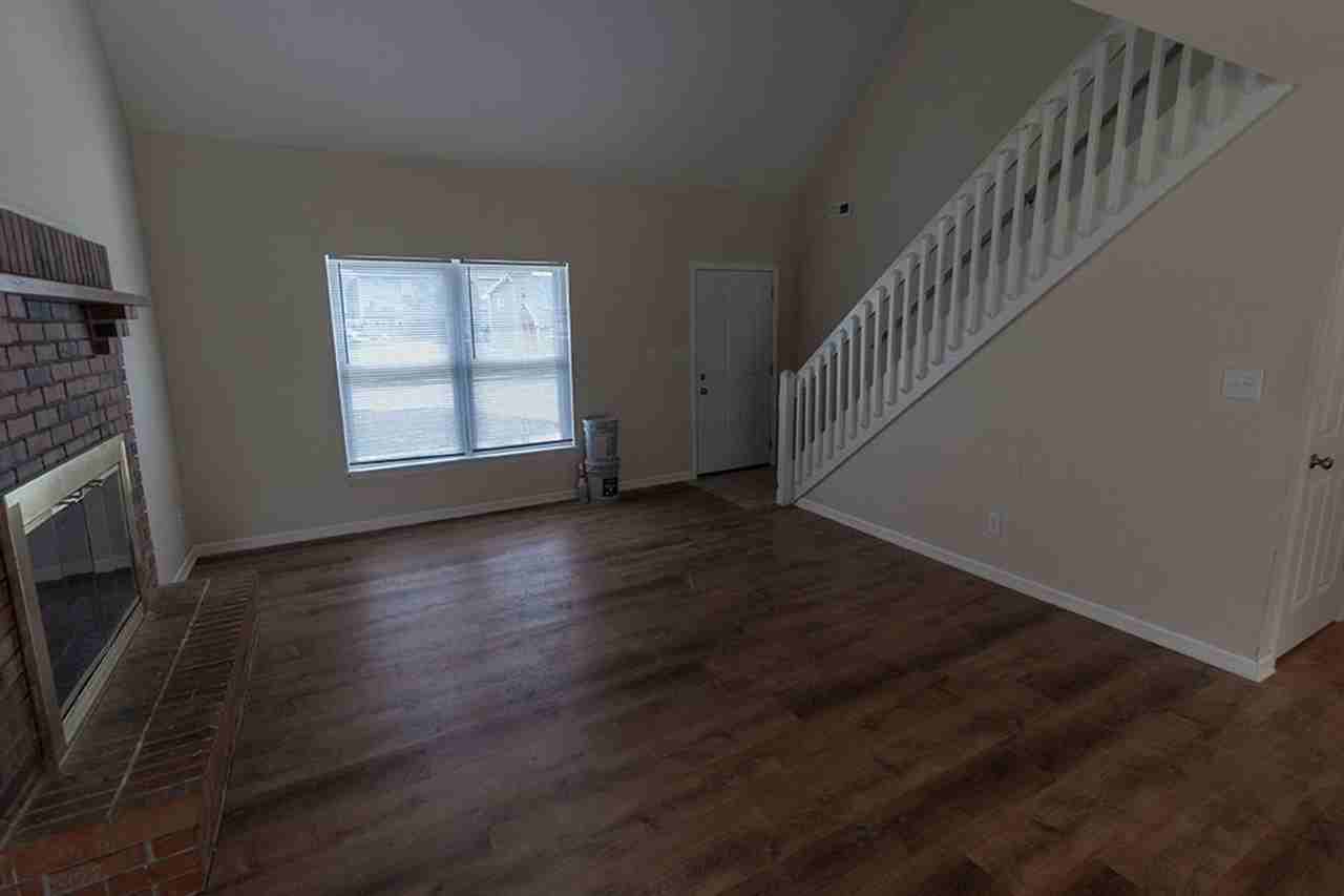 1911 Mirtle Grove Ct - Photo 5 of 27