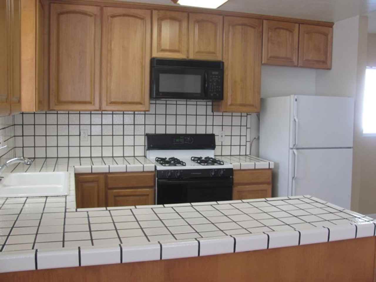 520 Kentucky St - Photo 3 of 11