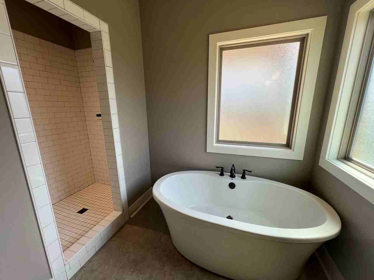 2371 Mimms Ln - Photo 7 of 23