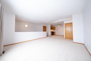 featured image of 634 Mcintosh Ct #1