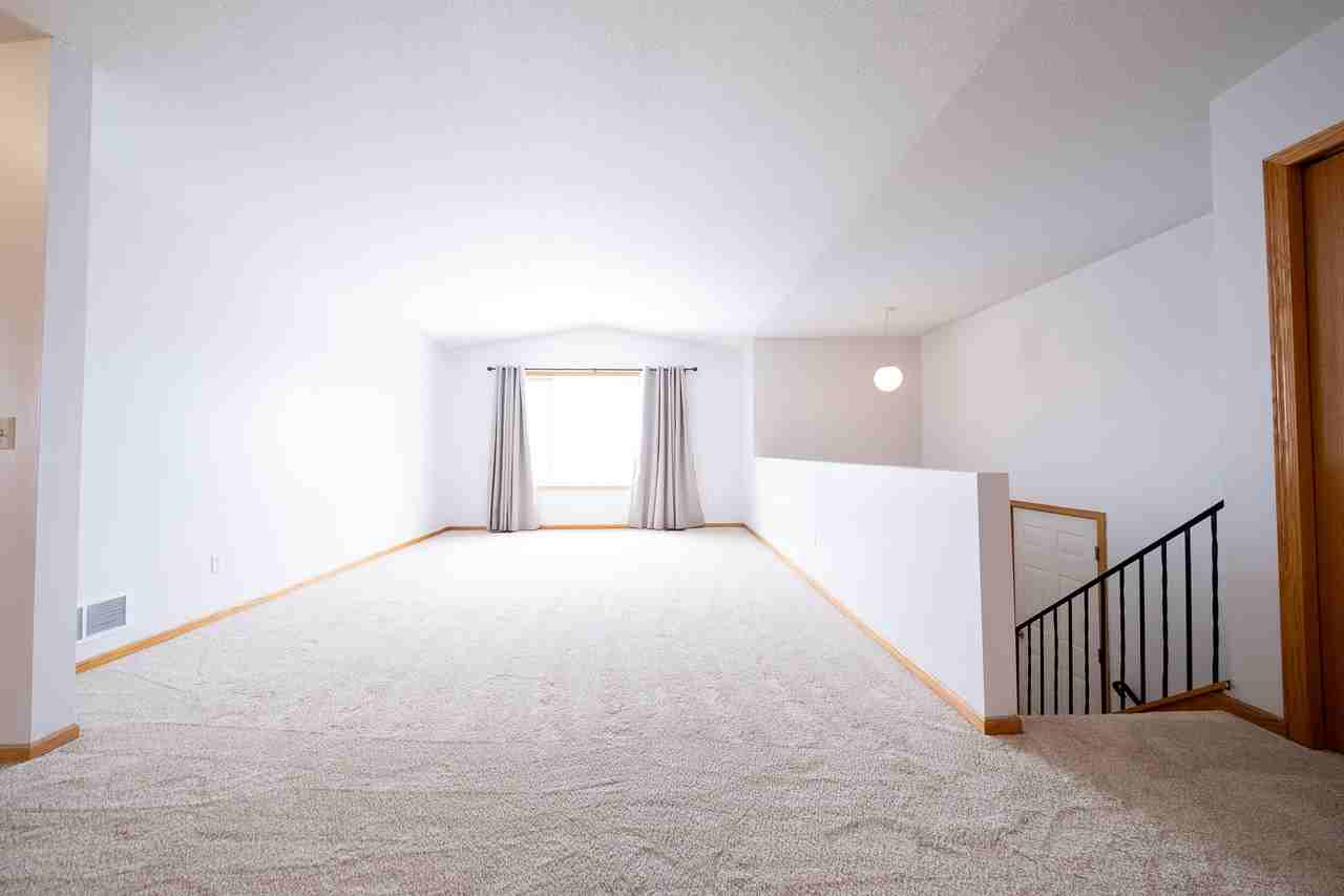 634 Mcintosh Ct #1 - Photo 4 of 24