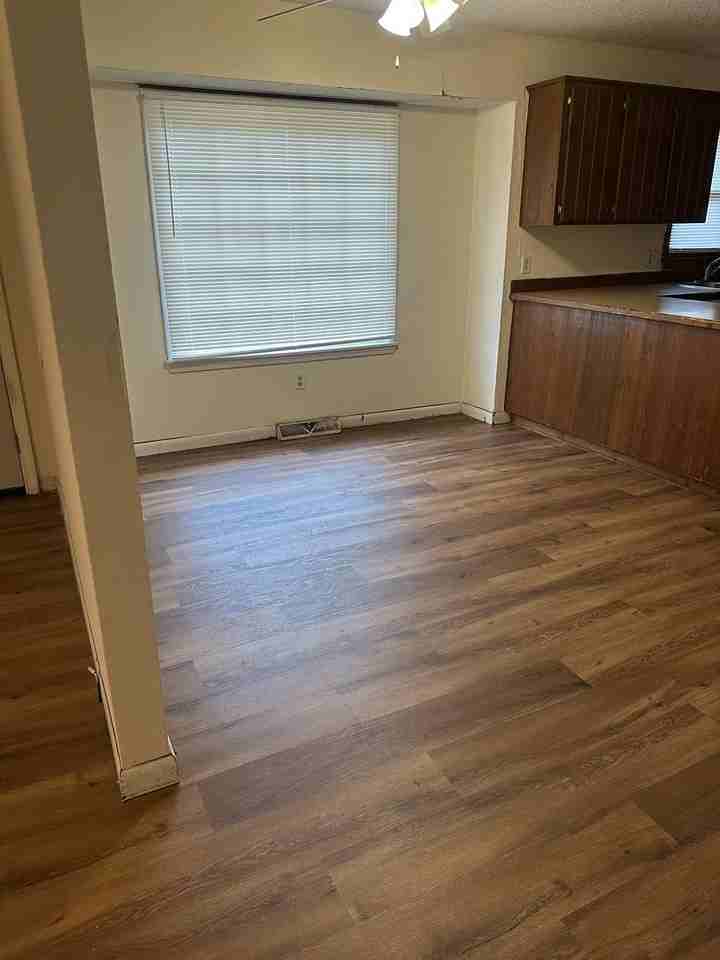 3356 W Camelot St - Photo 3 of 13