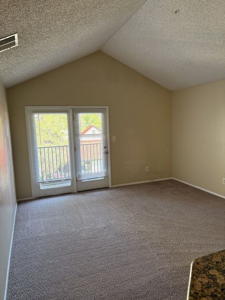 249 Afton Sq #307 - Photo 6 of 14