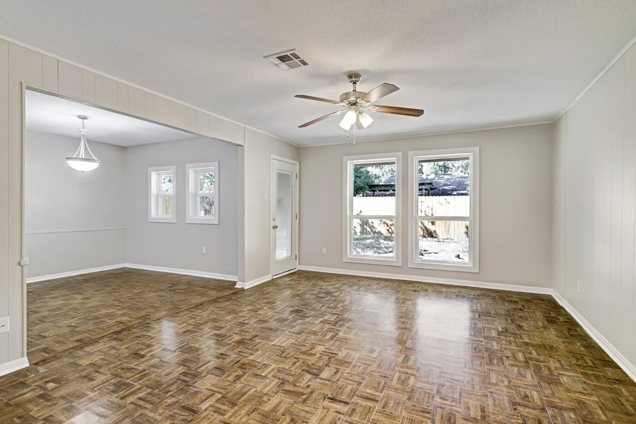 2403 Tinechester Dr #1 - Photo 2 of 10