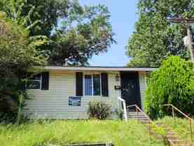 336 E Olive St - Photo 1 of 1