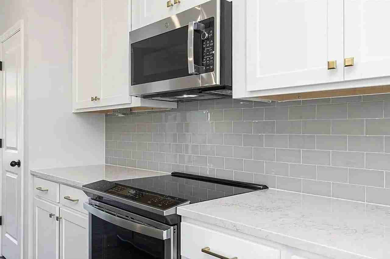 309 Skylar Ter Se - Photo 7 of 18