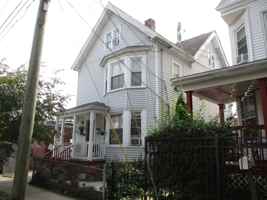 featured image of 446 Shelton St
