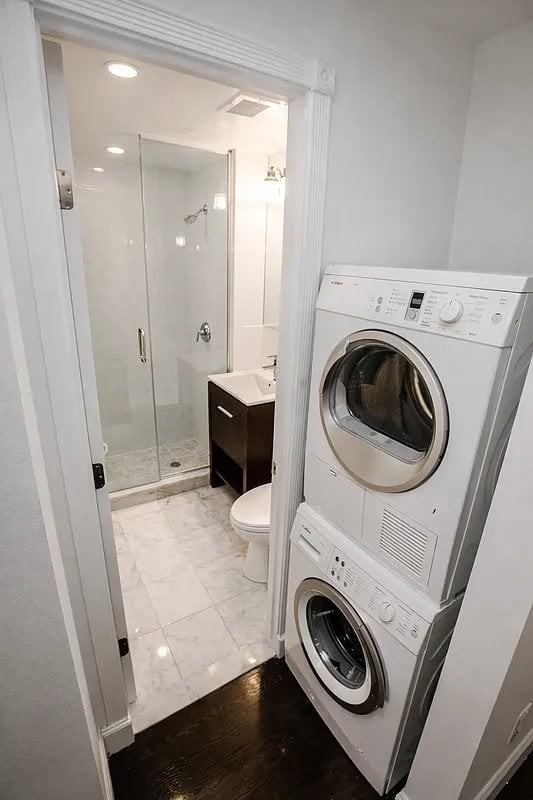 326 E 4th St #5B - Photo 7 of 8