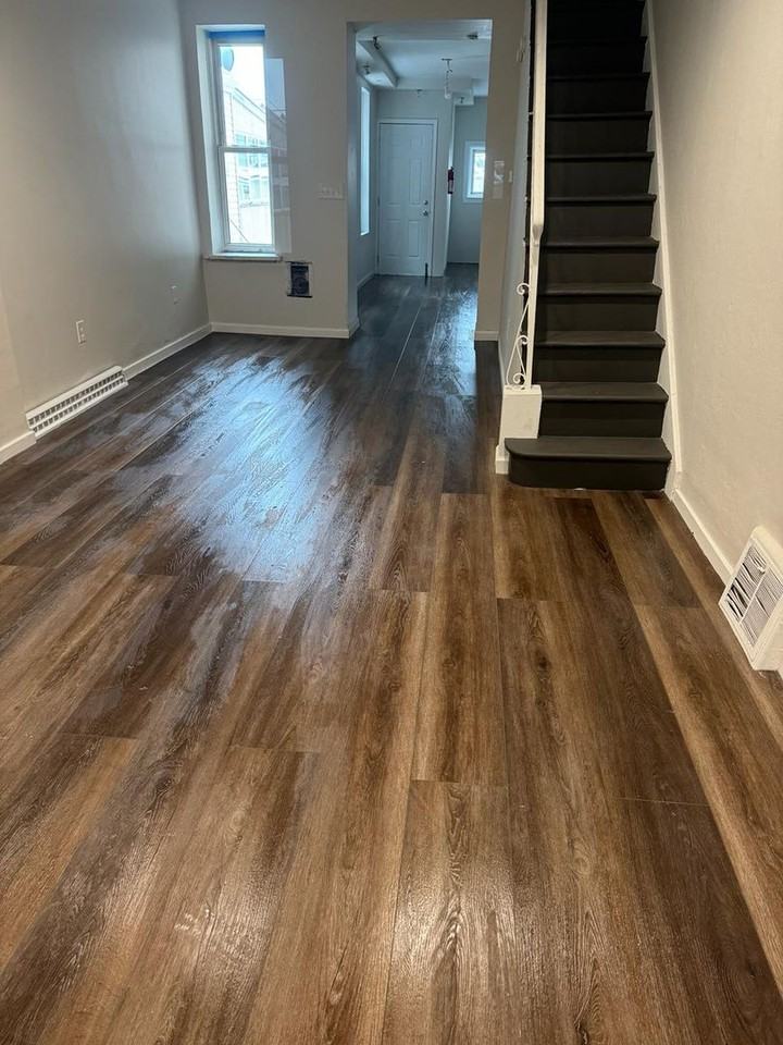 1146 Locust St - Photo 6 of 14