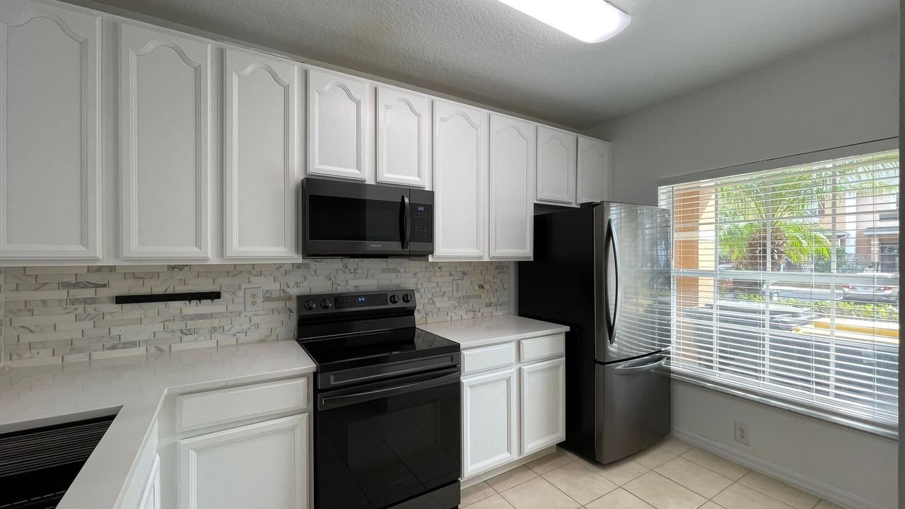 249 249 Weymouth Dr-DNM #DNM - Photo 4 of 26