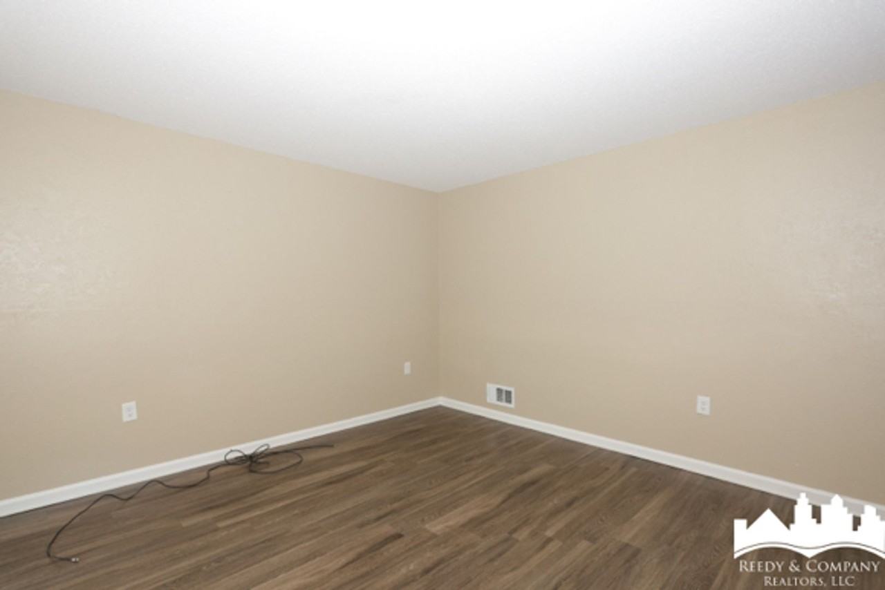 4278 Mikewood Cv - Photo 5 of 17