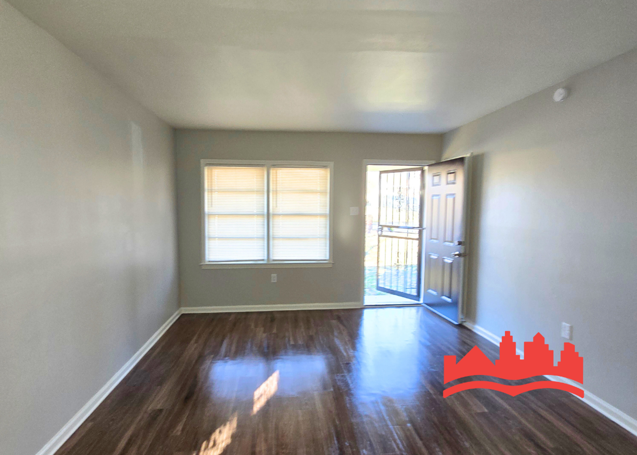 3388 Charlotte Rd - Photo 6 of 14