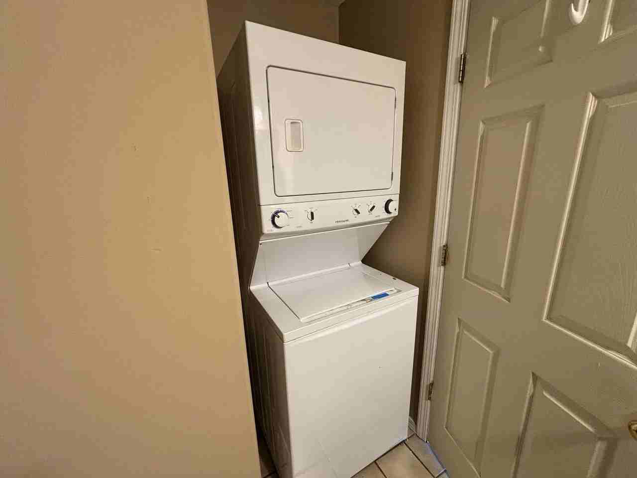 112 W 15th St - Photo 5 of 7